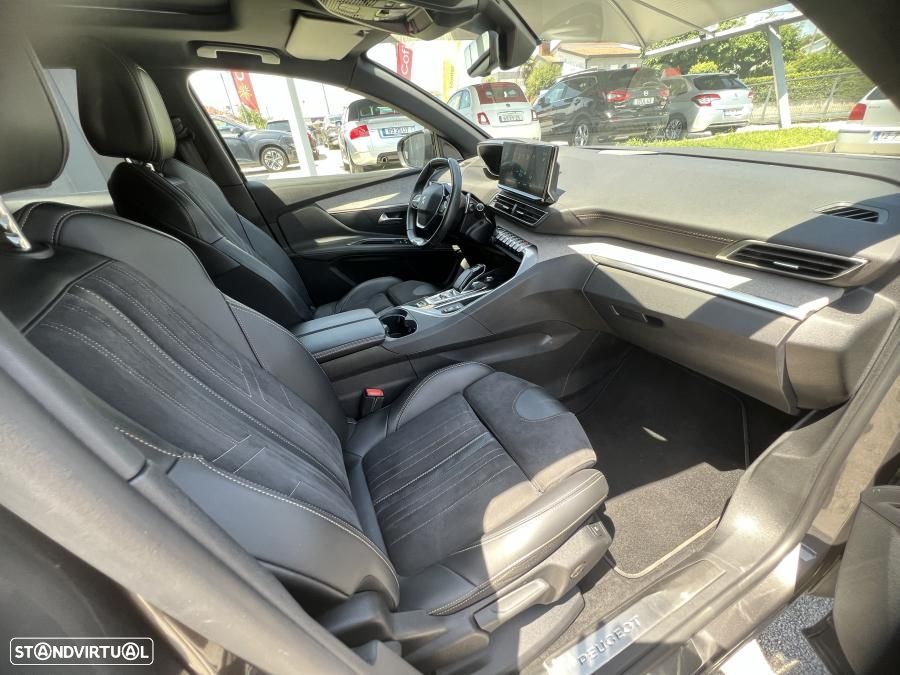 Peugeot 3008 1.6 Hybrid4 GT Pack e-EAT8 - 34