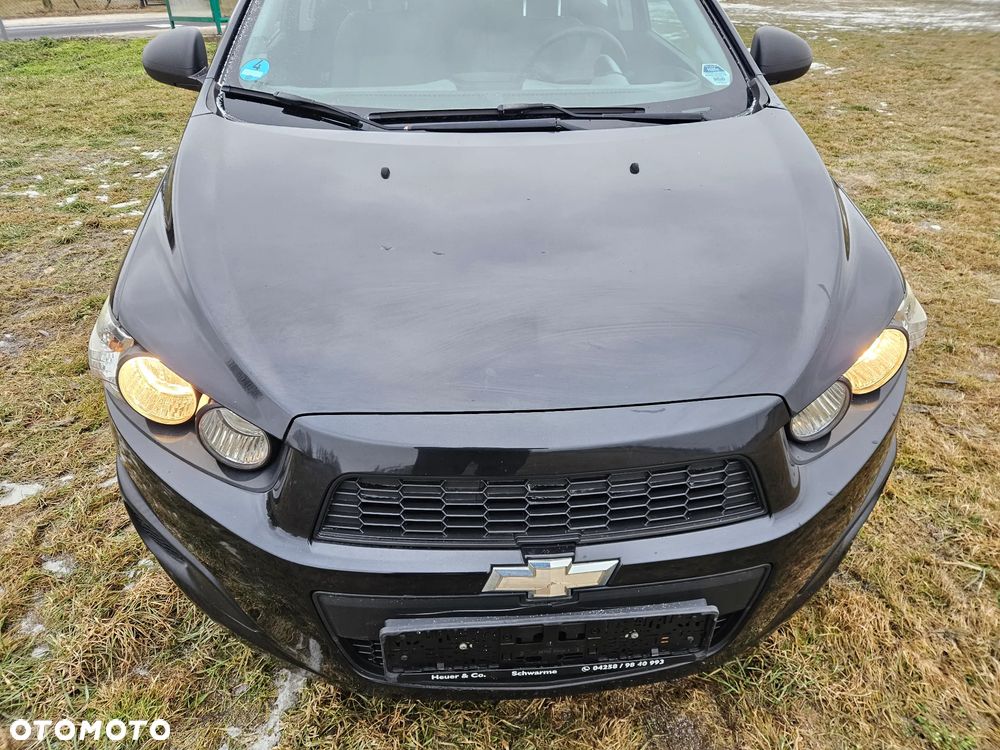 Chevrolet Aveo - 8