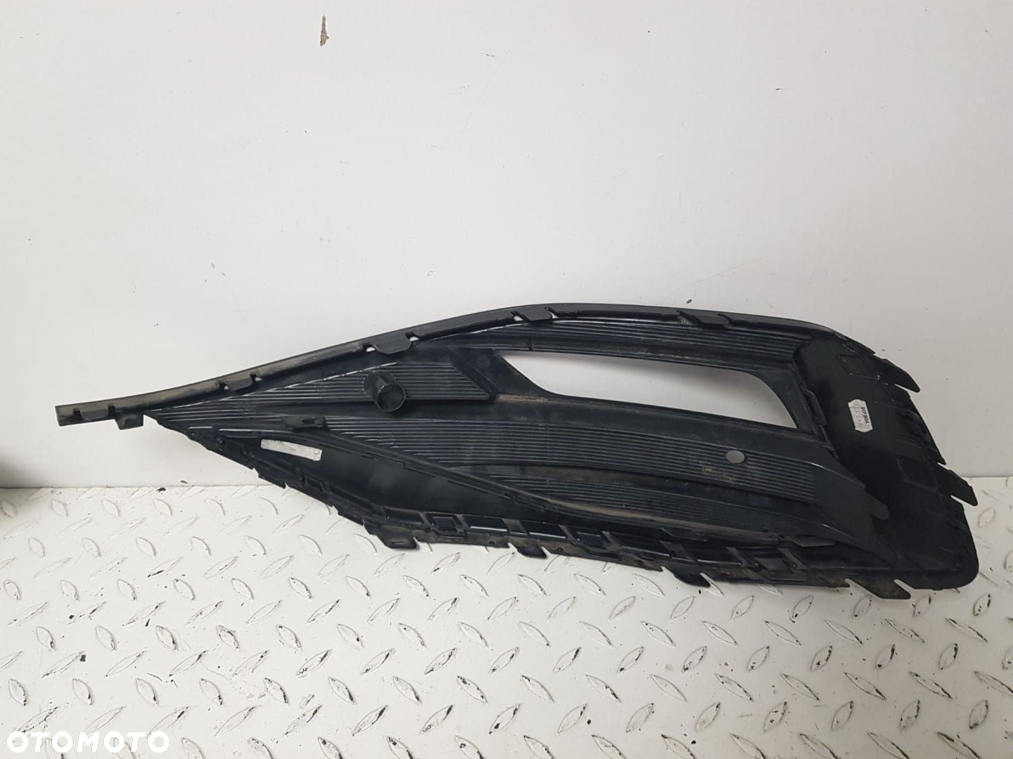 KRATKA ZDERZAKA PRZEDNIEGO PRAWA SEAT CUPRA LEON IV 5FA PRAWA 20-25 5FA853666D - 3