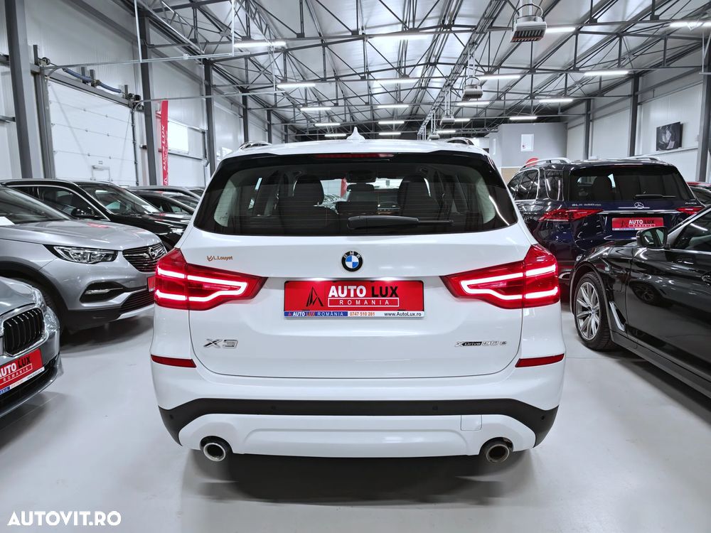 BMW X3 xDrive30e AT PHEV - 33
