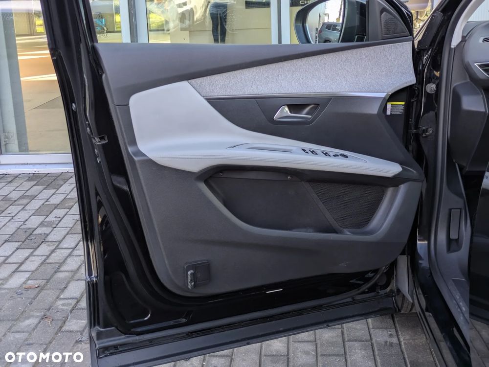 Peugeot 3008 1.5 BlueHDi Allure Pack S&S EAT8 - 7