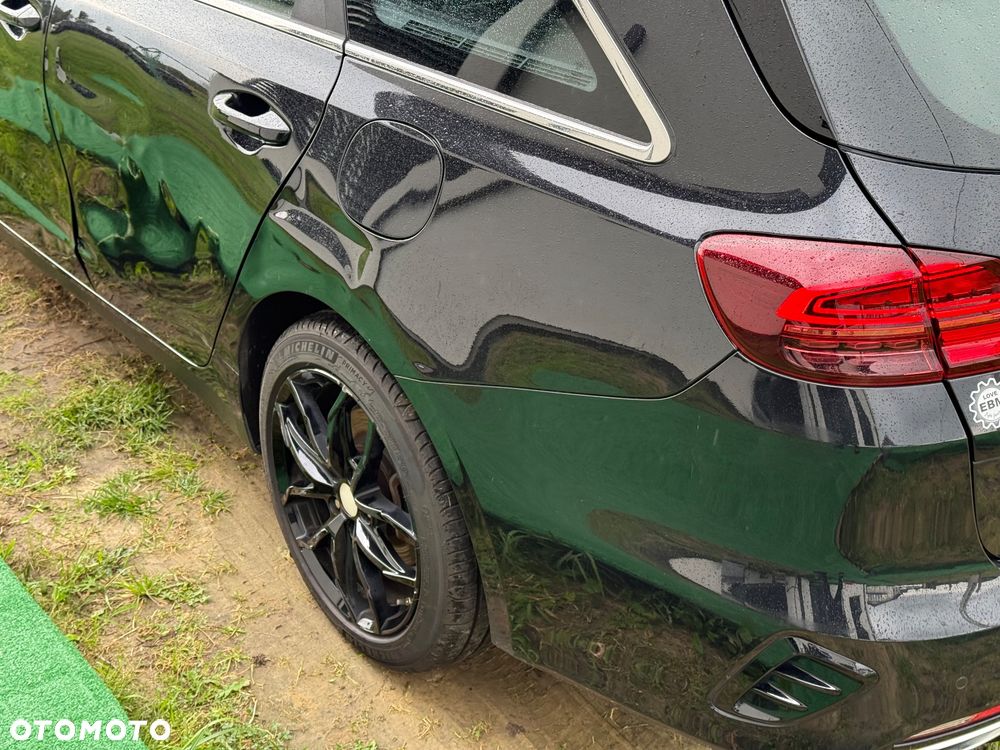 Kia Ceed 1.6 GDI DCT OPF Spirit - 9