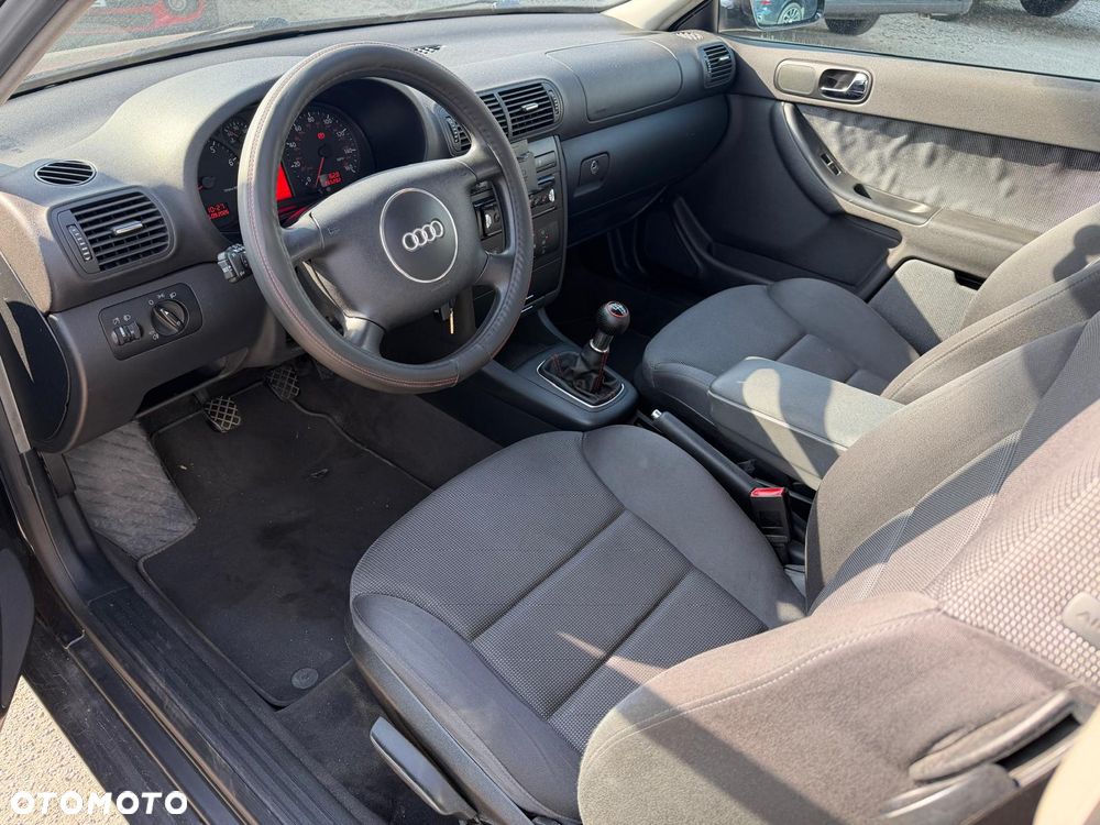 Audi A3 3-drzwiowe - 6