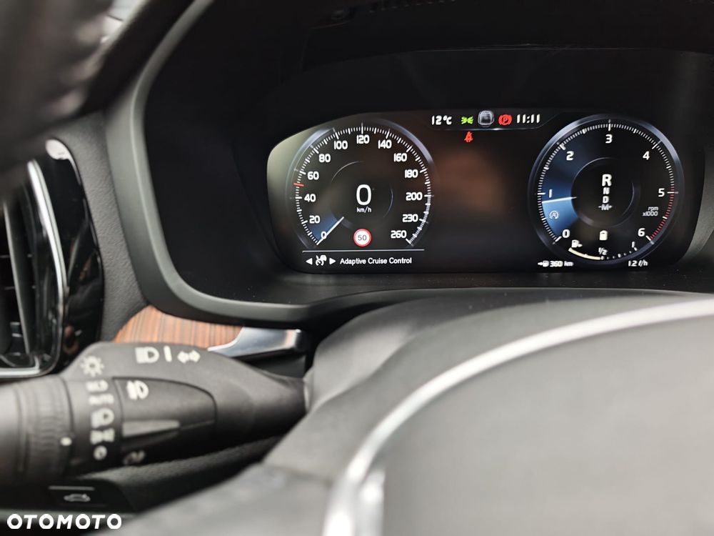 Volvo V60 B4 D Geartronic Inscription - 34