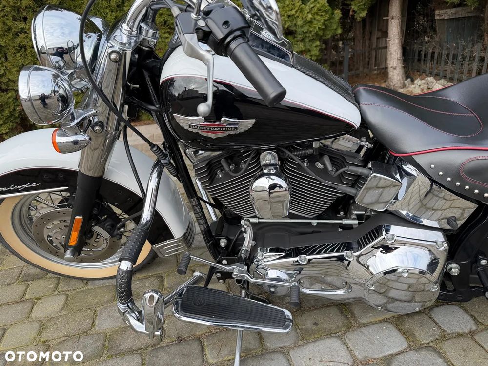 Harley-Davidson Softail Deluxe - 12