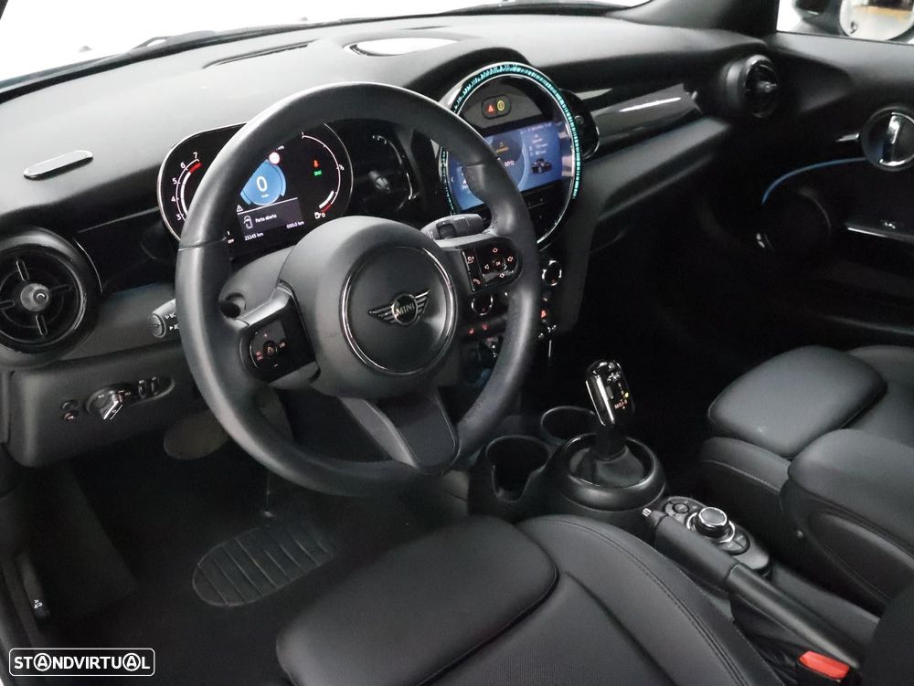 MINI Cabrio Cooper Auto - 12