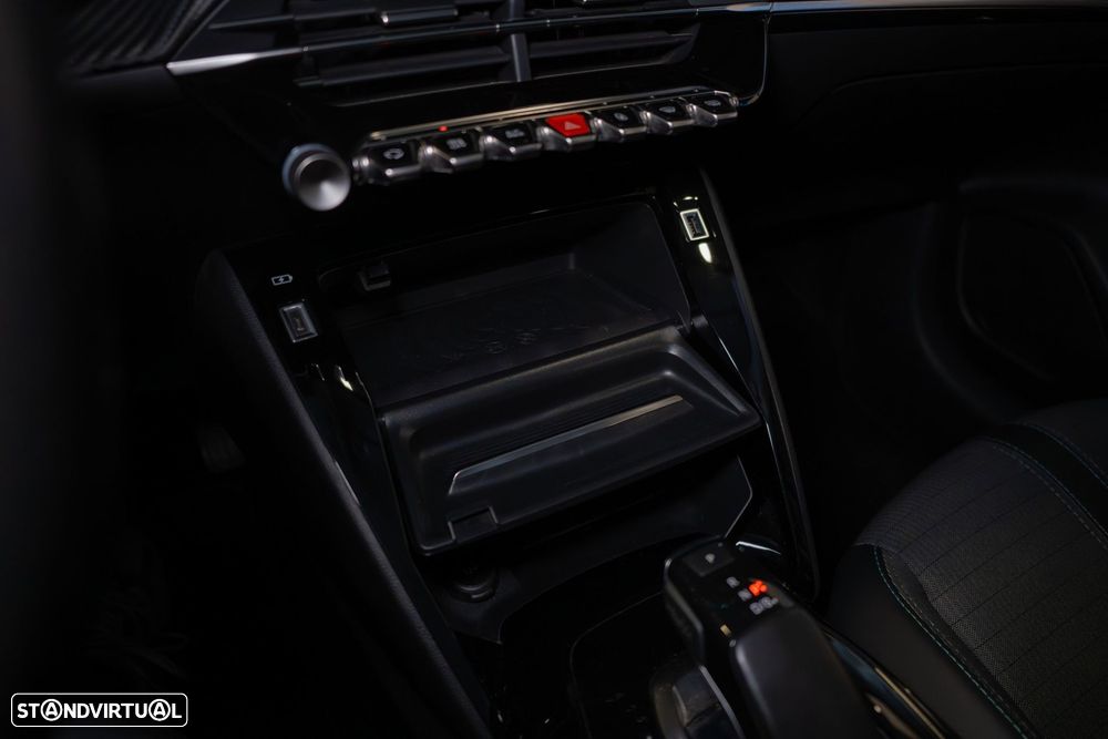 Peugeot e-208 50 kWh Allure - 33