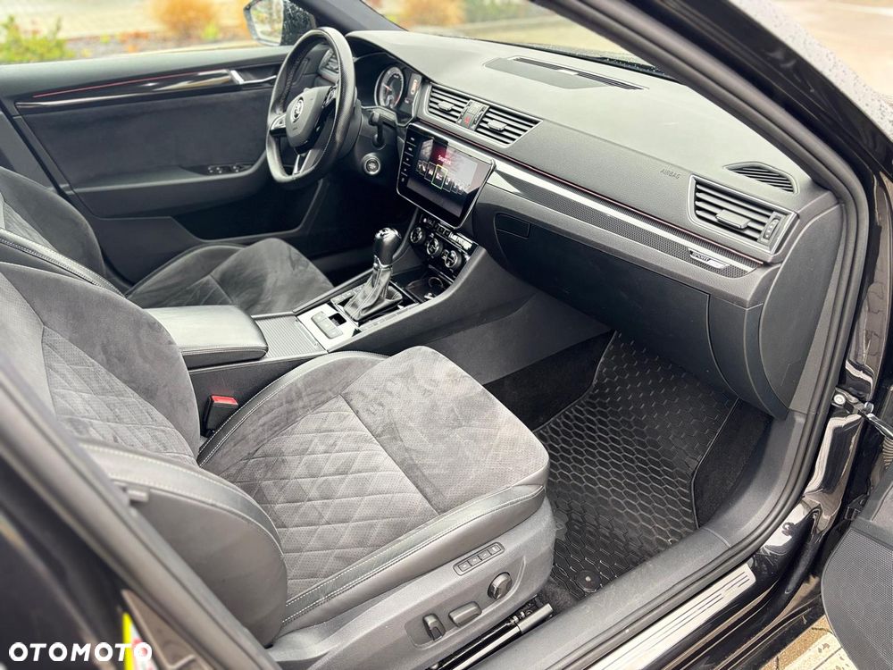 Skoda Superb 2.0 TDI 4x4 DSG SportLine - 21