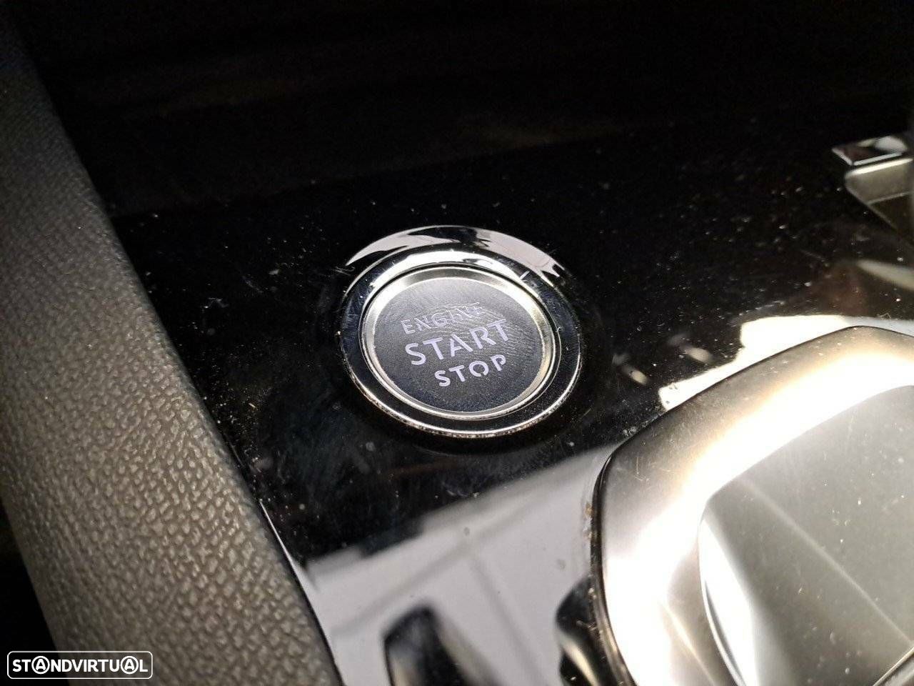 Peugeot 3008 1.5 BlueHDi GT EAT8 - 19