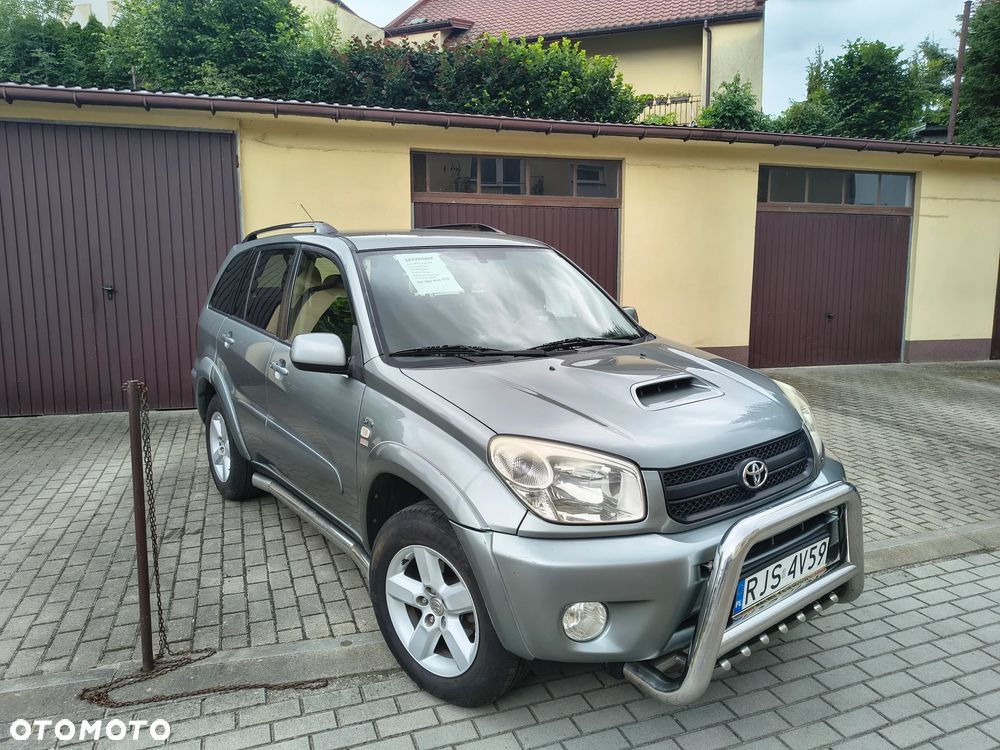 Toyota RAV4 2.0 D-4D 4x4 - 1