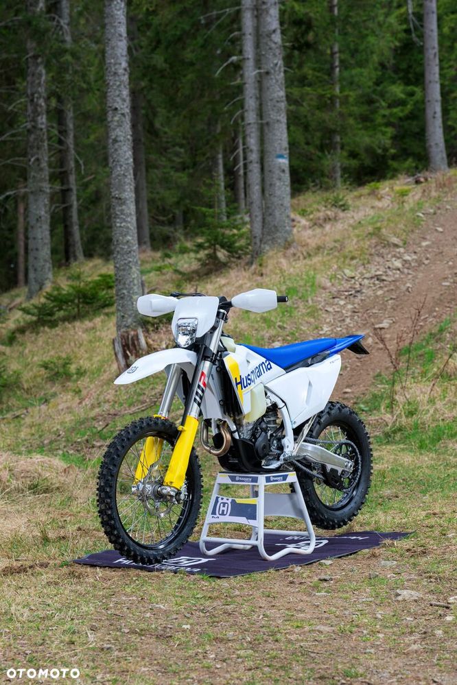Husqvarna FE - 15