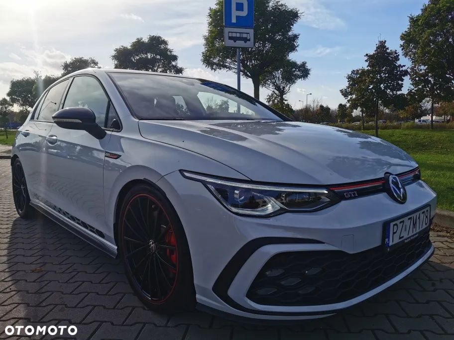 Volkswagen Golf 2.0 TSI OPF DSG GTI - 2