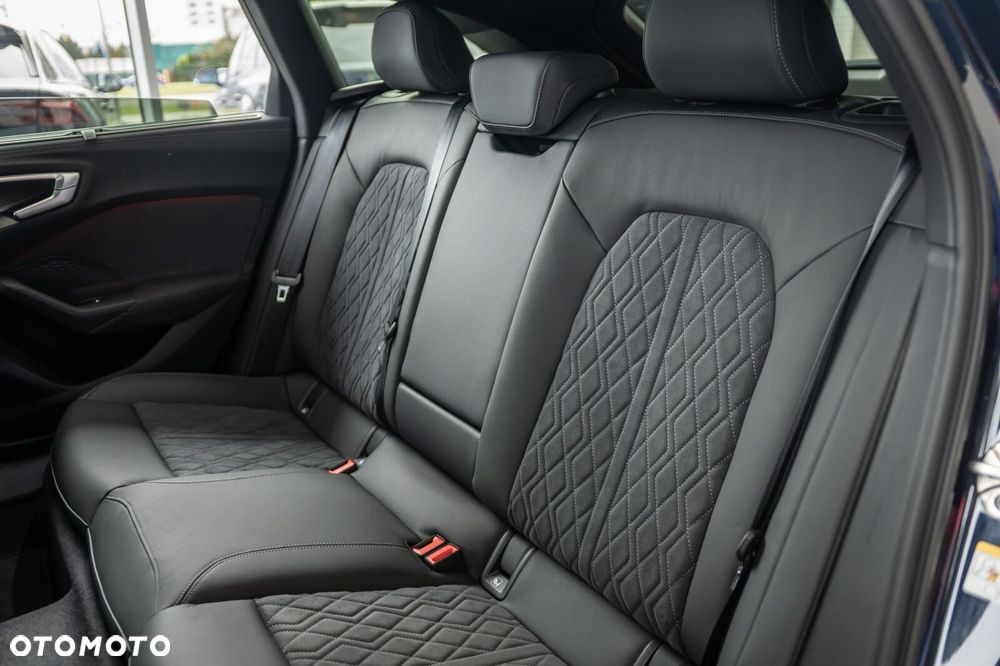 Audi A5 Avant - 16