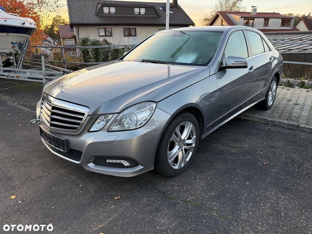 Mercedes-Benz Klasa E 350 CDI DPF BlueEFFICIENCY 7G-TRONIC Avantgarde - 1