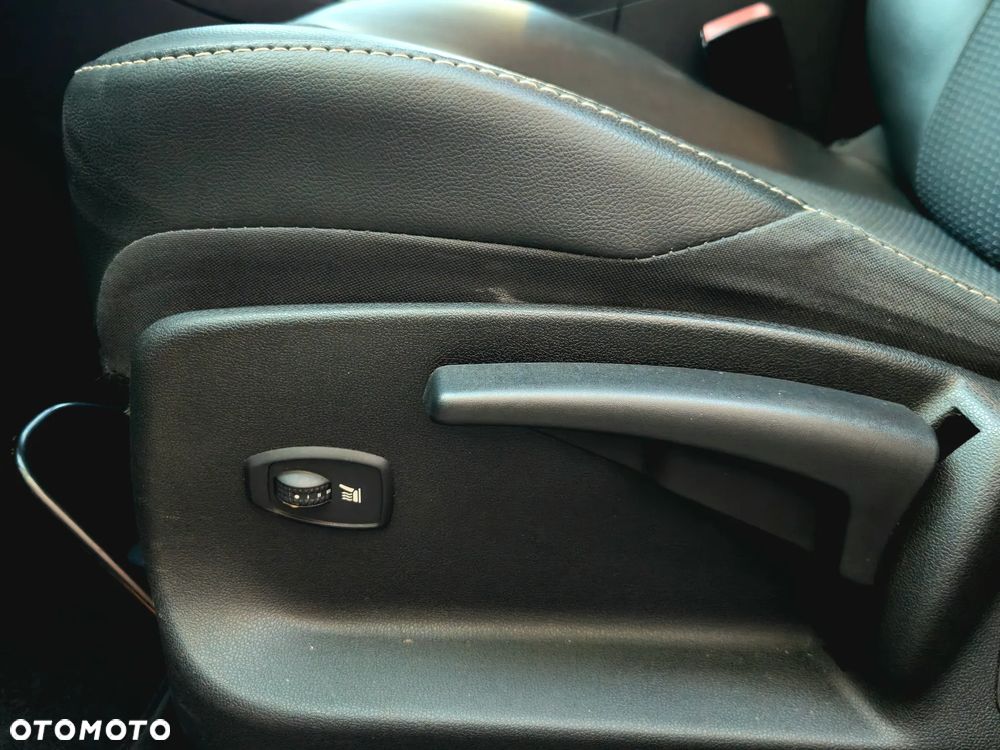 Renault Grand Scenic dCi 160 Bose Edition - 9