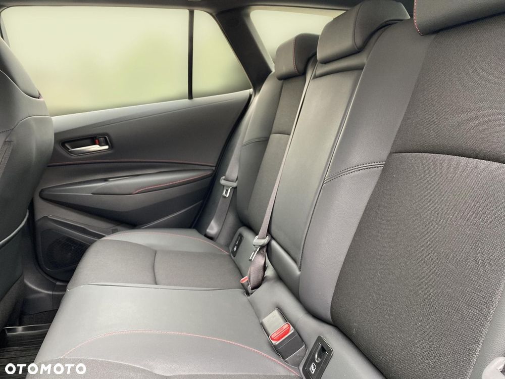 Toyota Corolla 2.0 Hybrid GR Sport Dynamic - 14