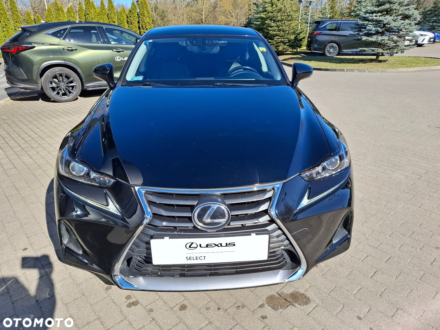 Lexus IS - 8