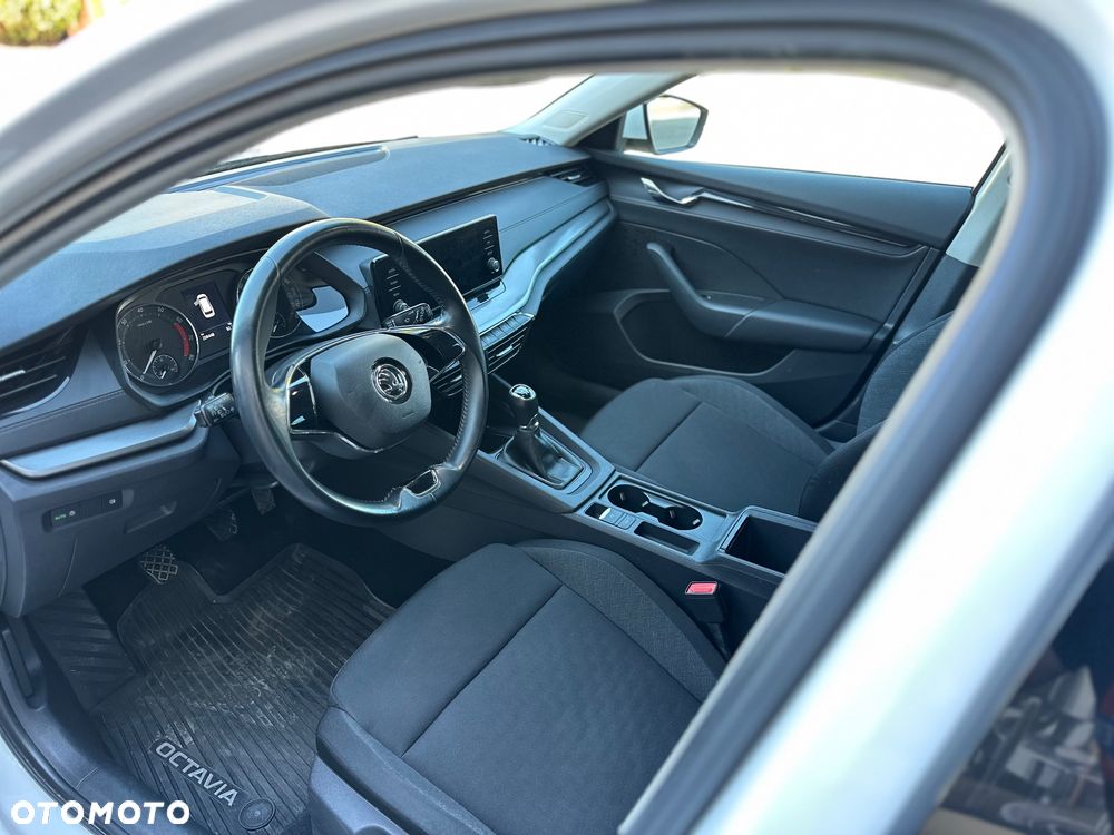 Skoda Octavia - 9