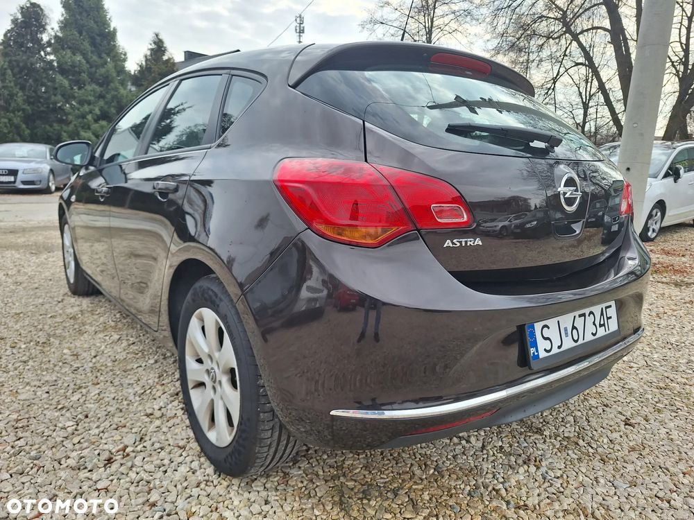 Opel Astra 1.6 Enjoy - 7