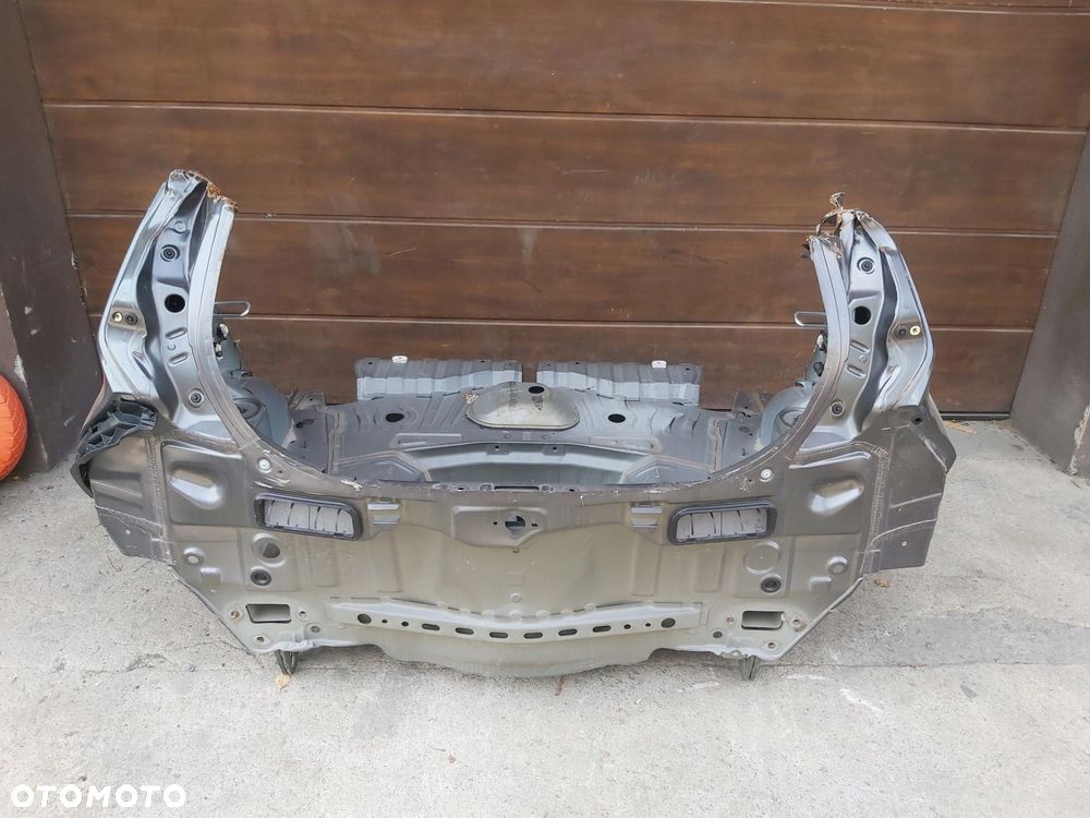 Toyota AYGO II pas tylny podłoga błotnik tył lewy - 1