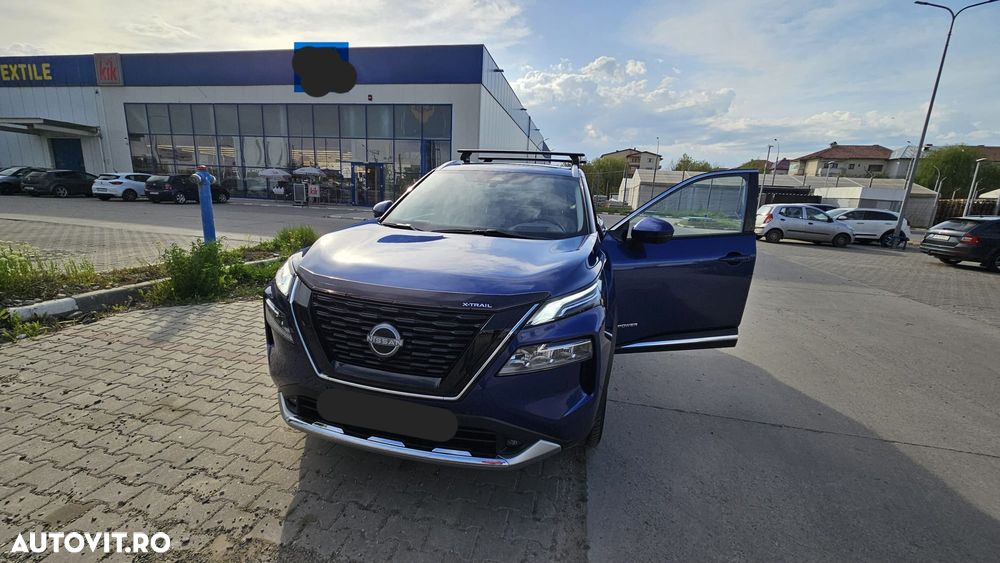 Nissan X-Trail e4ORCE 7 locuri Tekna - 7