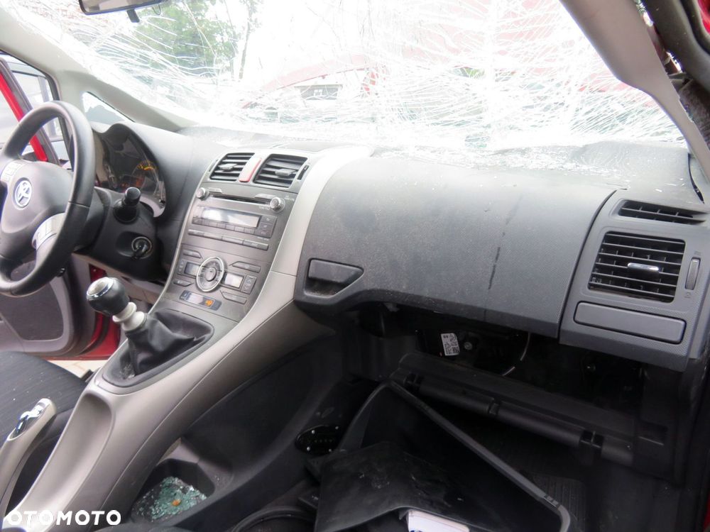 DESKA ROZDZIELCZA AIRBAG KONSOLA AURIS E15 I TOYOTA 2006-2009 - 1