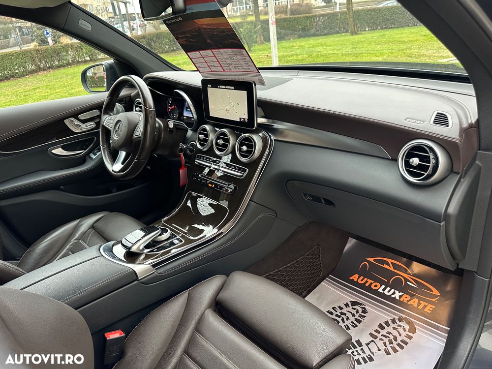 Mercedes-Benz GLC - 40