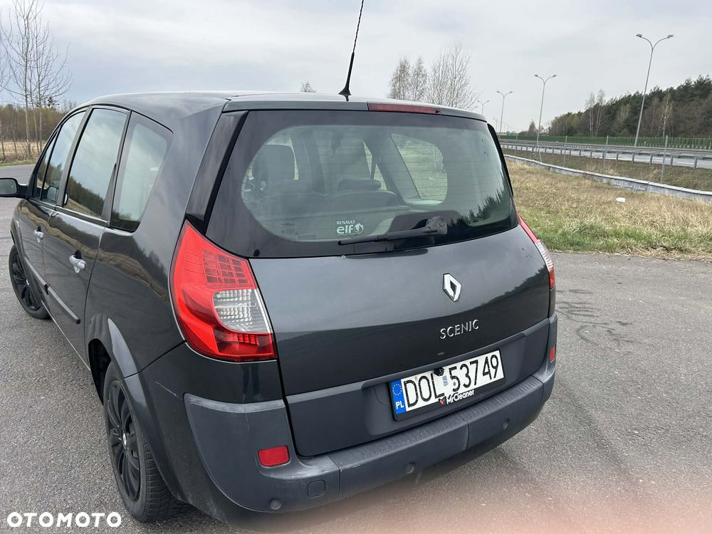 Renault Scenic 1.9 dCi FAP Conquest - 4