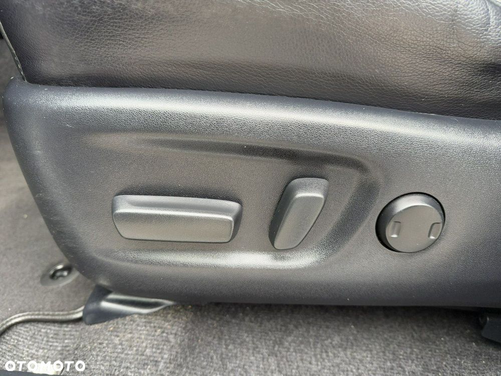Toyota RAV4 - 21