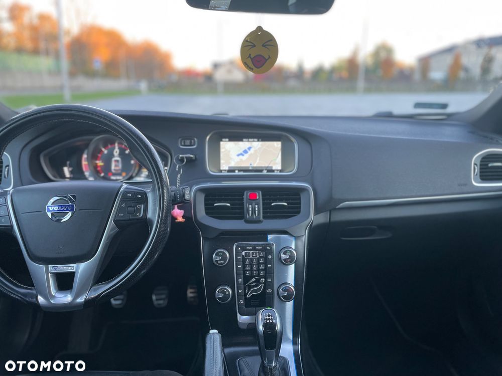 Volvo V40 D2 Drive-E R-Design Kinetic - 14