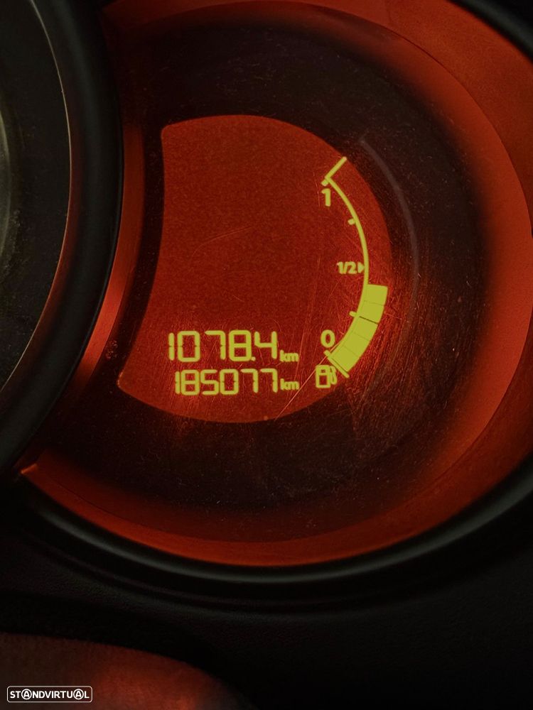 Citroën C3 1.4 HDi Airdream Attraction - 15