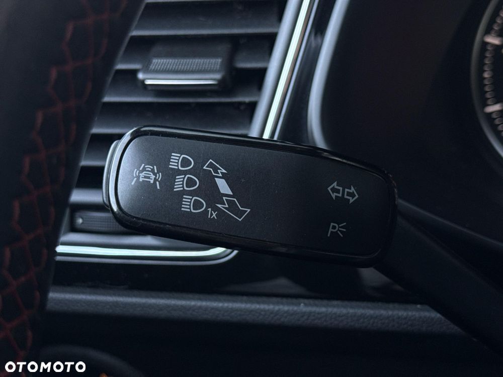 Seat Leon 1.8 TSI FR S&S DSG - 22