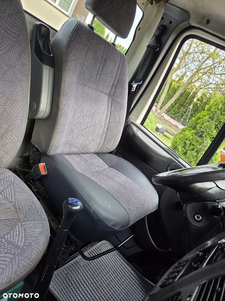 Ford Transit - 14