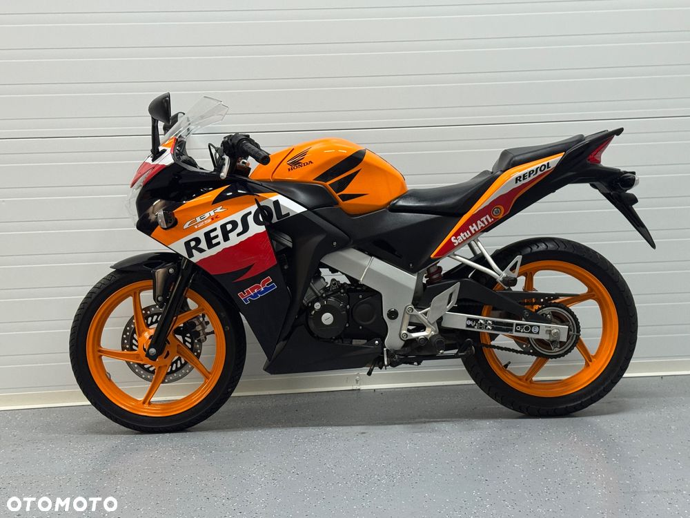 Honda CBR - 9