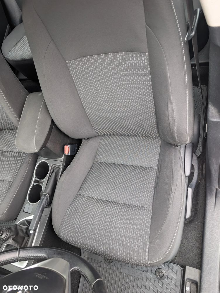 Toyota Corolla 1.6 Comfort - 20