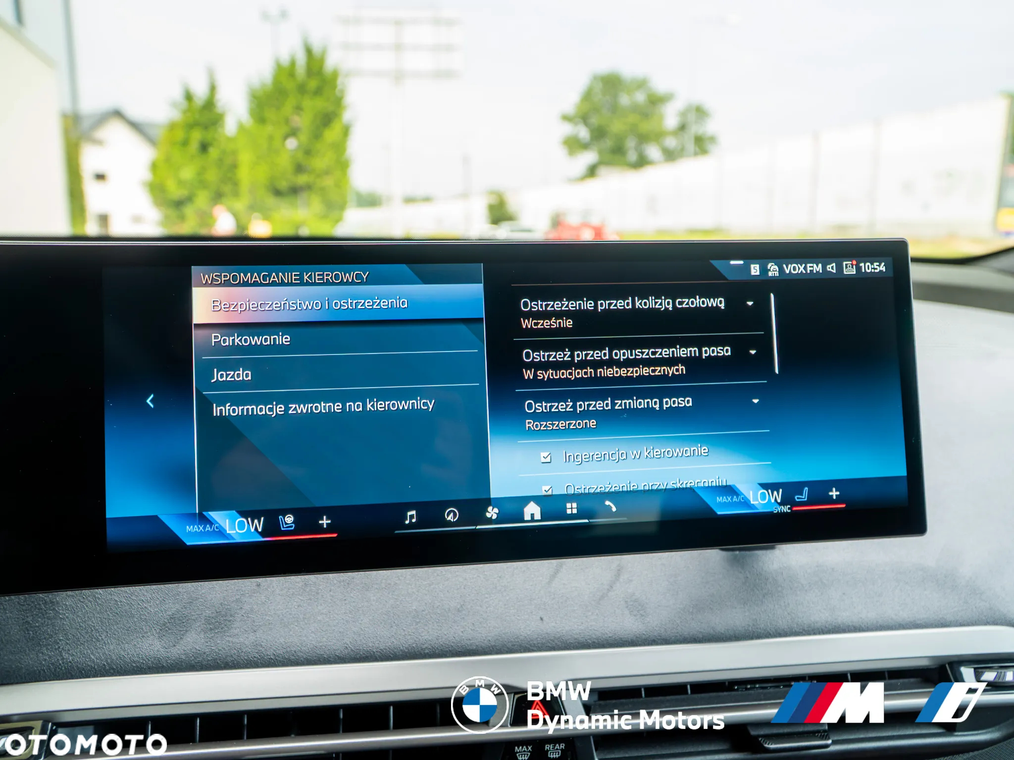 BMW iX xDrive45 - 37