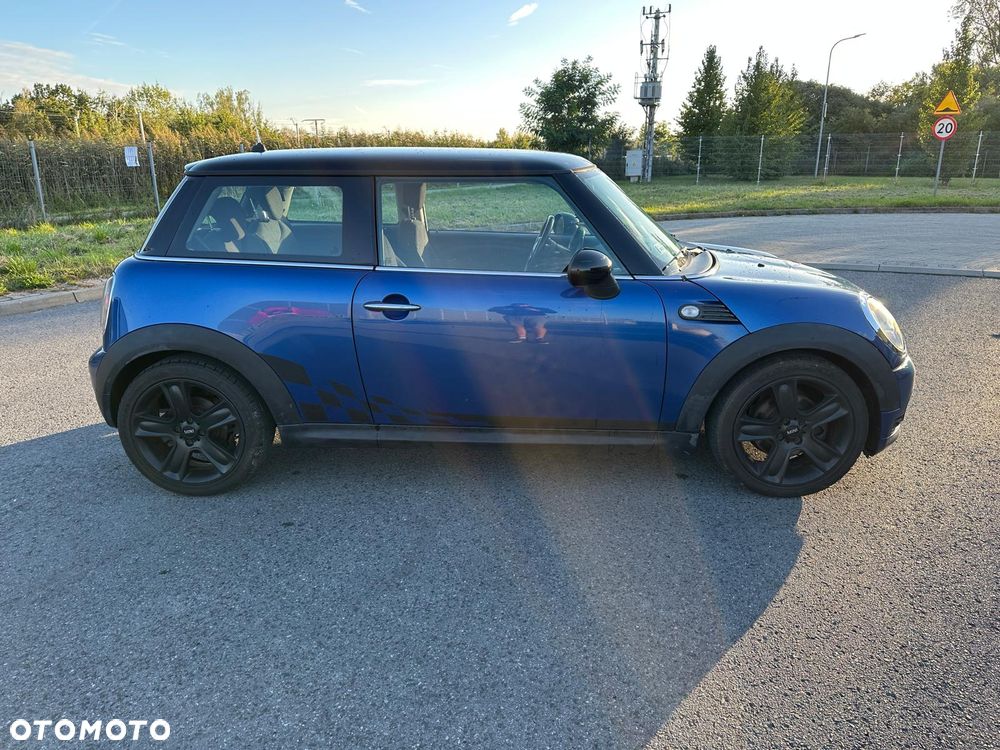 MINI Cooper Standard - 12