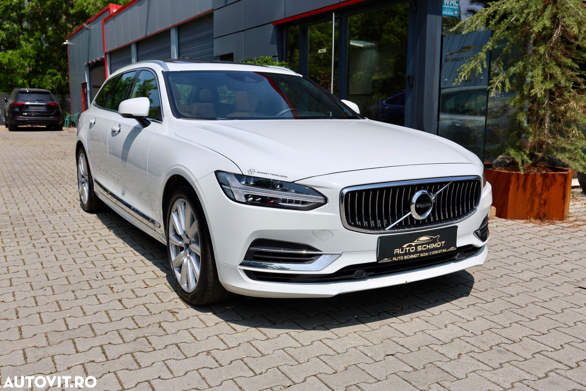 Volvo V90 T8 Twin Engine AWD Inscription - 1
