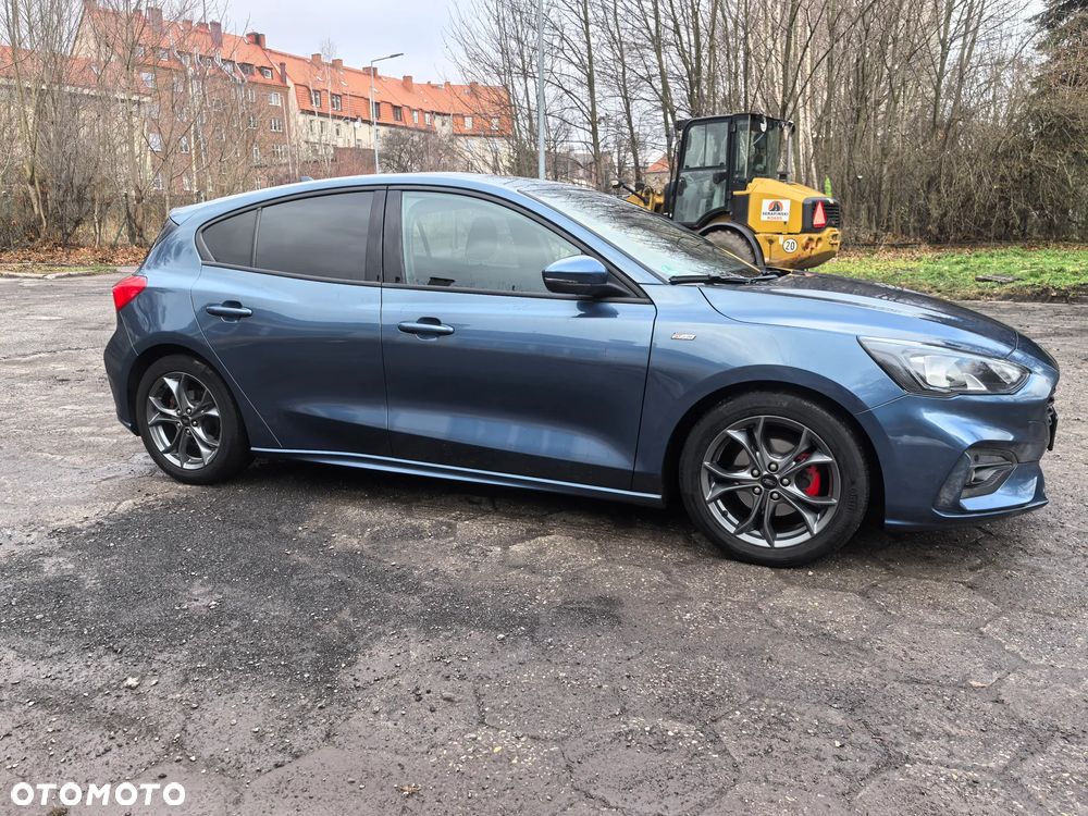 Ford Focus 1.0 EcoBoost Start-Stopp-System ST-LINE STYLE - 10