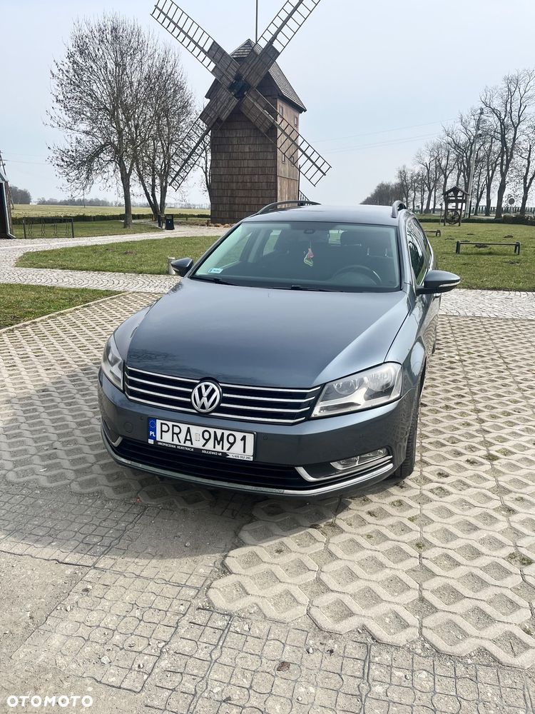 Volkswagen Passat 2.0 TDI DPF Comfortline DSG - 2