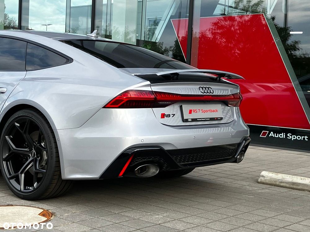 Audi RS7 Sportback - 12