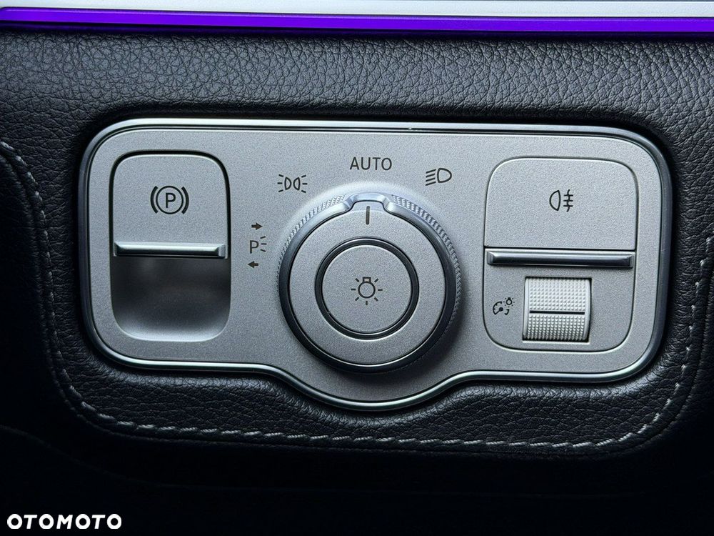 Mercedes-Benz GLS - 21