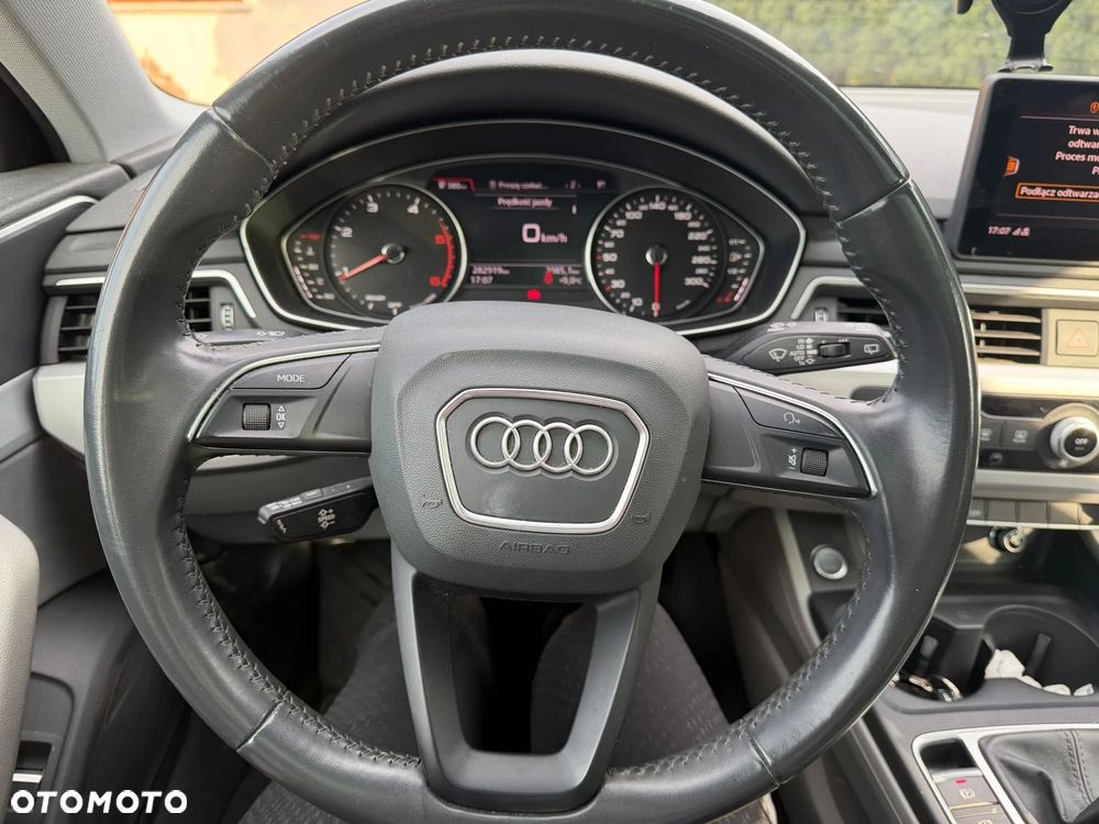 Audi A4 Avant 2.0 TDI - 14