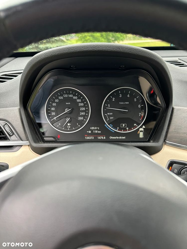 BMW X1 xDrive25i xLine - 13