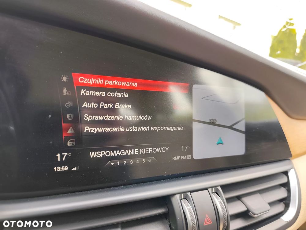 Alfa Romeo Giulia 2.0 Turbo Business - 19