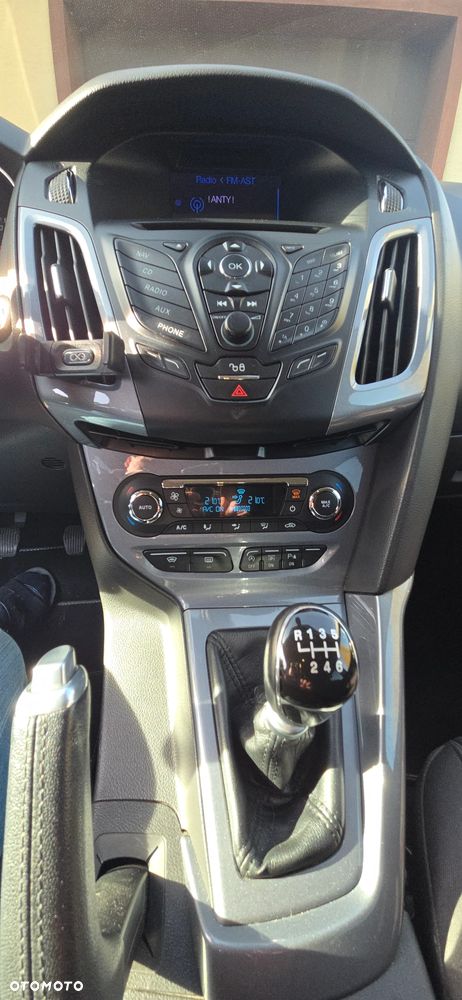 Ford Focus 1.0 EcoBoost STart-Stopp-System TITANIUM - 12