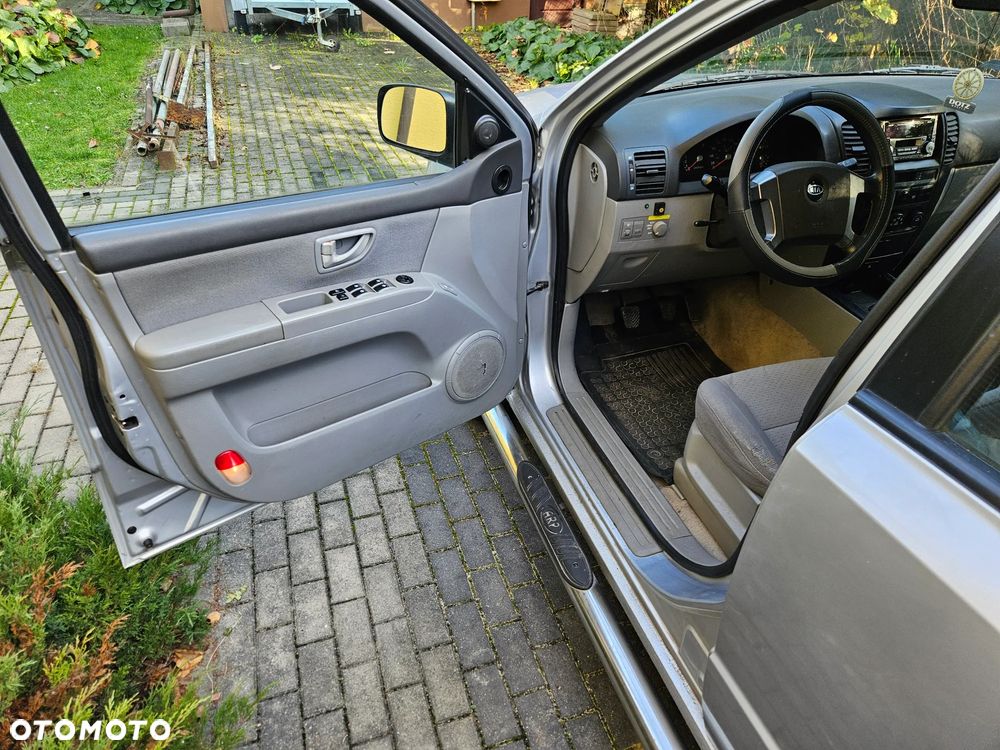 Kia Sorento 2.4 LX - 10