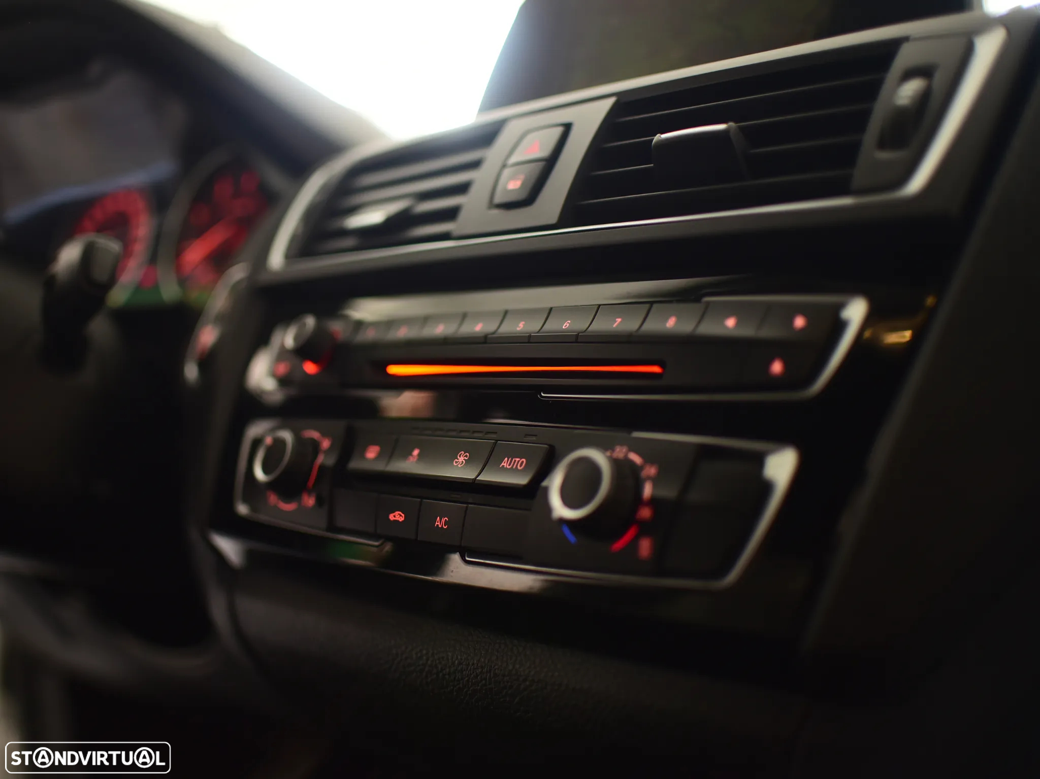 BMW 116 d Pack M - 18