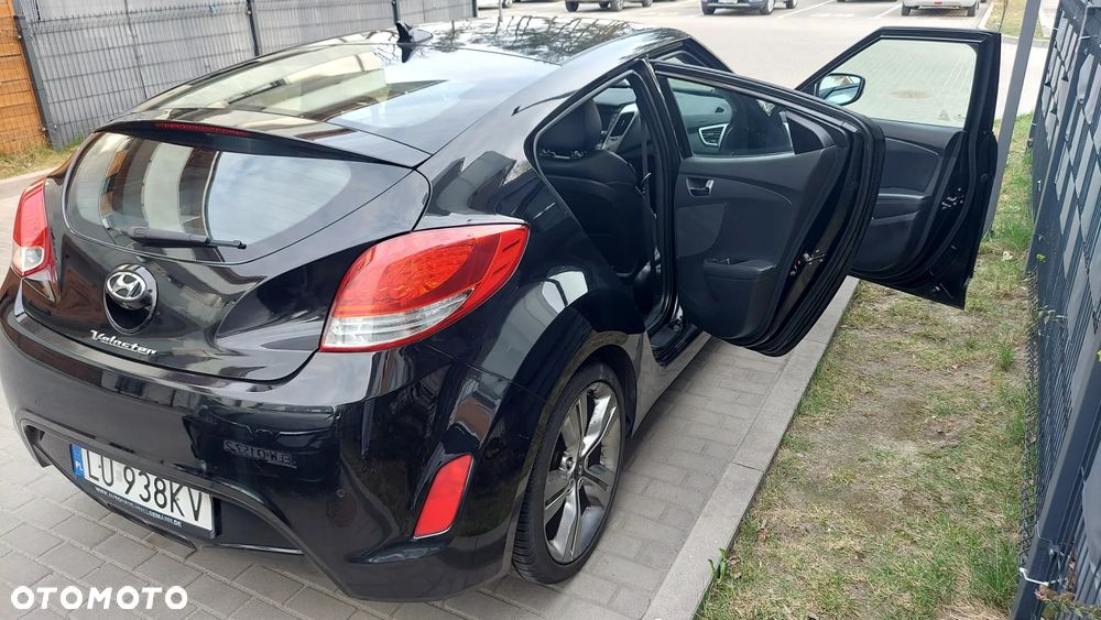 Hyundai Veloster 1.6 DCT Premium - 8