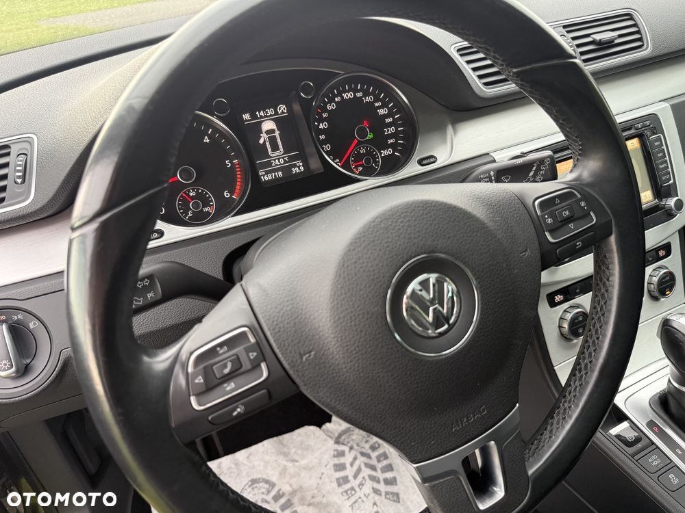Volkswagen Passat 2.0 TDI Highline DSG - 15